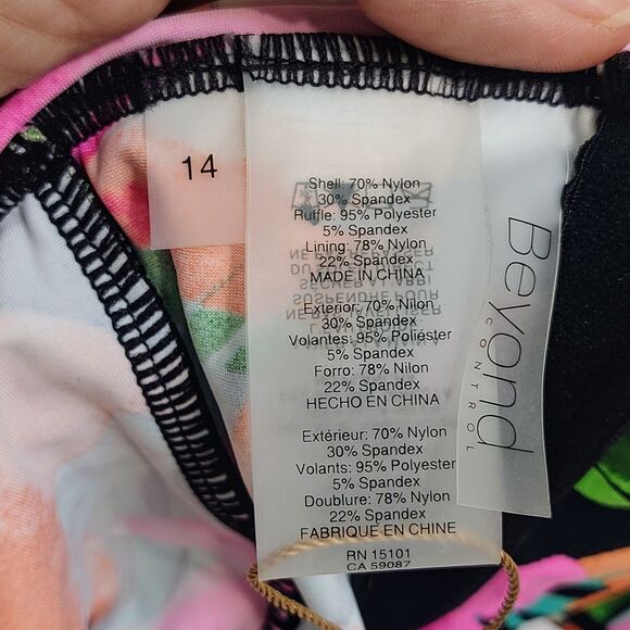 Beyond Control Bora Bora Tiered Swimsuit Women's 14 Floral One Piece Beach NEW! - Picture 6 of 10